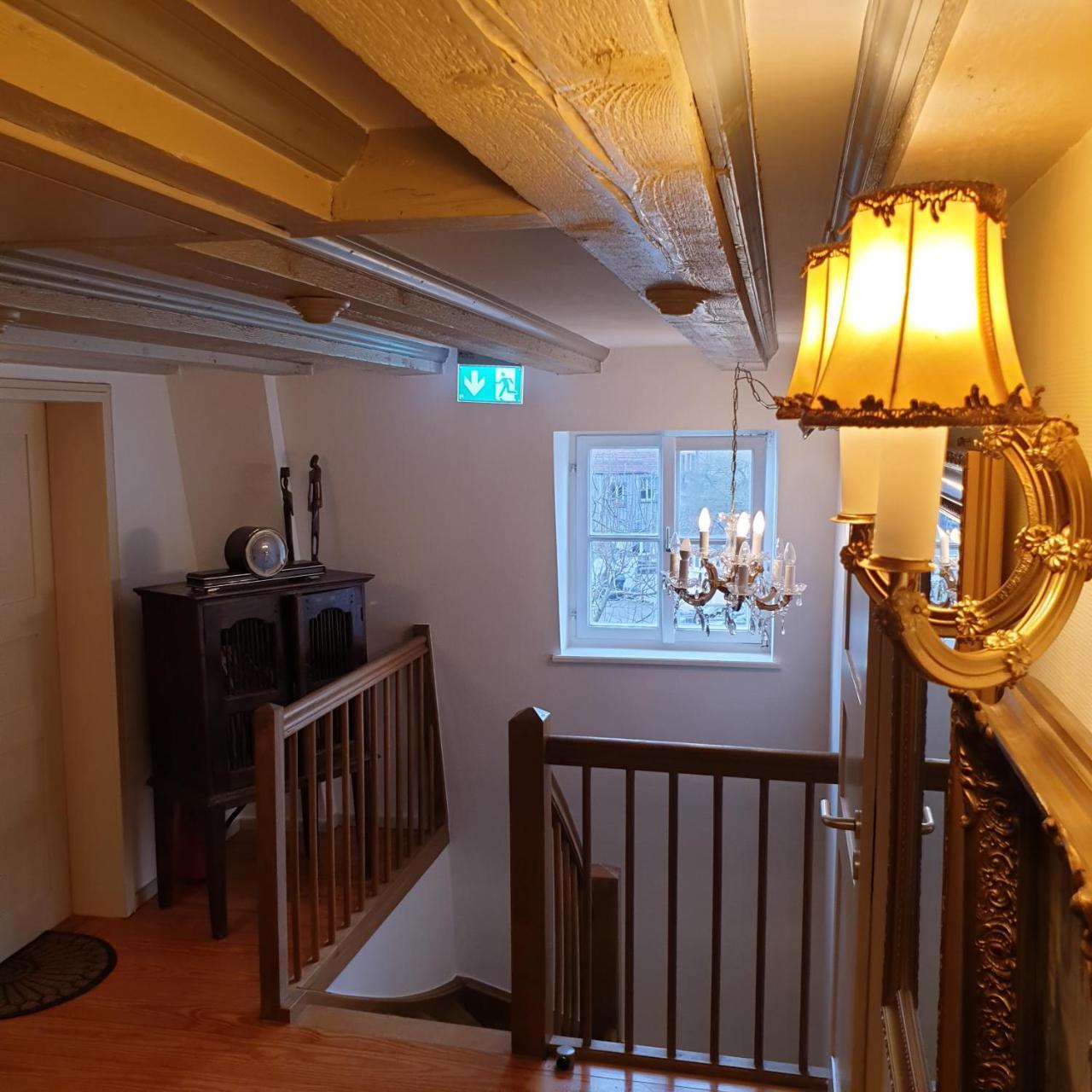 Gasthof Blauer Bock 施韦比施哈尔 外观 照片